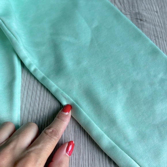 UNDER ARMOUR coldgear mint green sweatshirt size XL - Picture 16 of 16